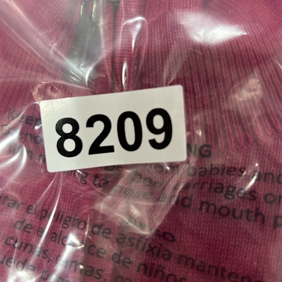 Men’s Size M Peter Millar 100% Wool Magenta Pink Vest Golf Preppy Super Soft - Picture 8 of 8